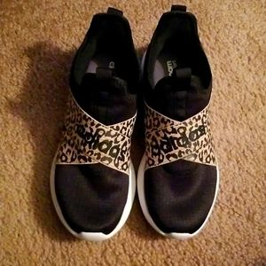 Leopard shoes
